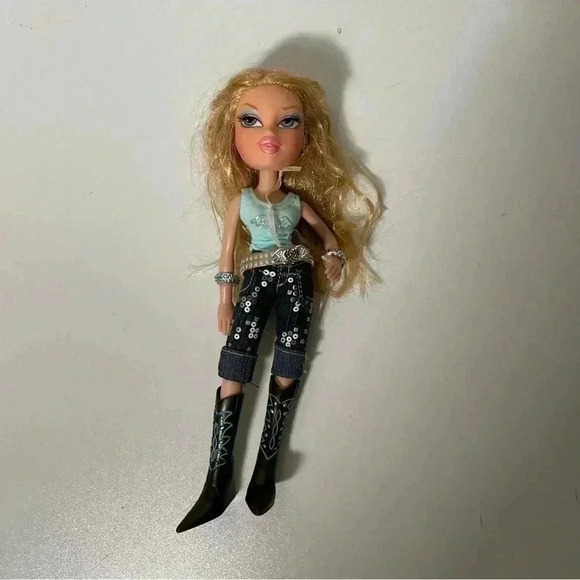 Bratz doll cloe western Y2K - Picture 3 of 5